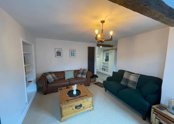 Cosy Country With Log Fireplace And Views كندال